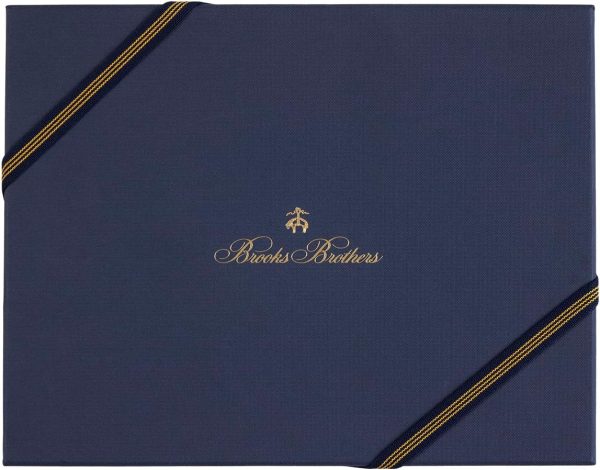 Brooks Brothers Men’s Wool & Cashmere Scarf & Ribbed Beanie Boxed Gift Set – Timeless Winter Luxury brooks