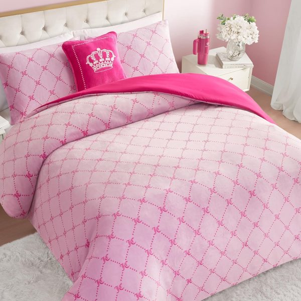 Juicy Couture Plush Reversible Trellis Link 4-Piece King Comforter Set with Decorative Pillow, Pink couture font