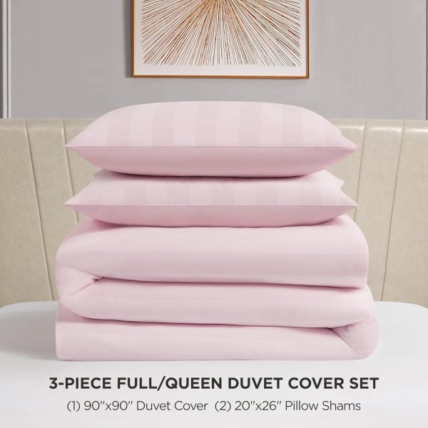 Juicy Couture Jenny Velour Striped Jacquard Queen/Full Size Duvet Cover Bedding Set Ensemble - Pink 3 Piece Set striped