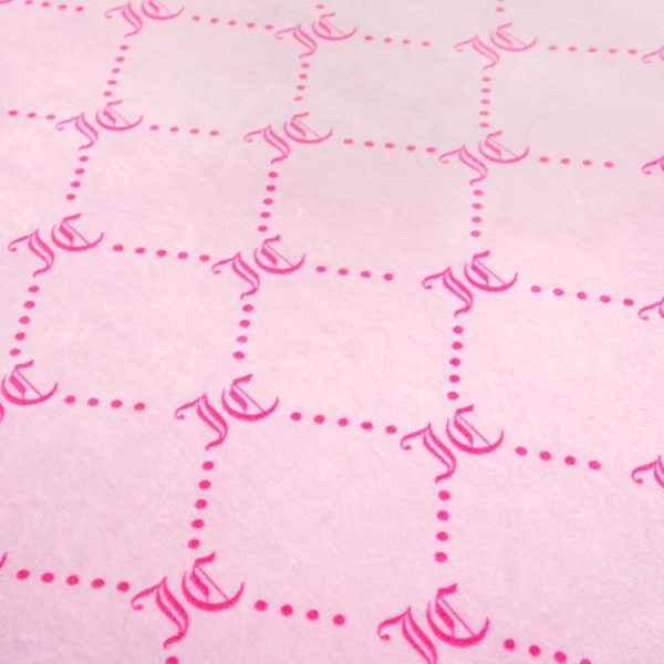 Juicy Couture Plush Reversible Trellis Link 4-Piece King Comforter Set with Decorative Pillow, Pink-4