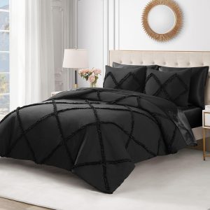 Juicy Couture Diamond Queen Comforter Set - Ruffle 3-Piece Machine Washable Reversible Bedding Comforter Set, Black comforter