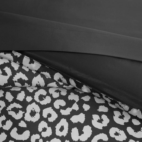 Juicy Couture Modern Black Leopard Satin Queen Comforter Set - Luxury Bed in a Bag – Soft & Stylish 8-Piece Bedding Collection leopard