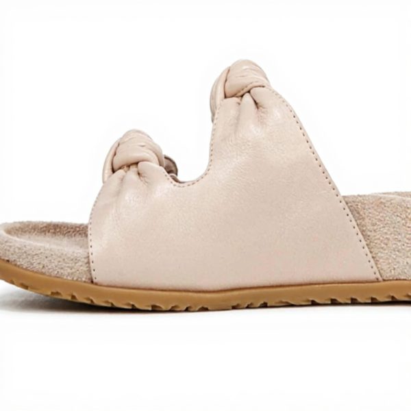 Vionic Women's Elara Flat Sandal Arch Support Leather