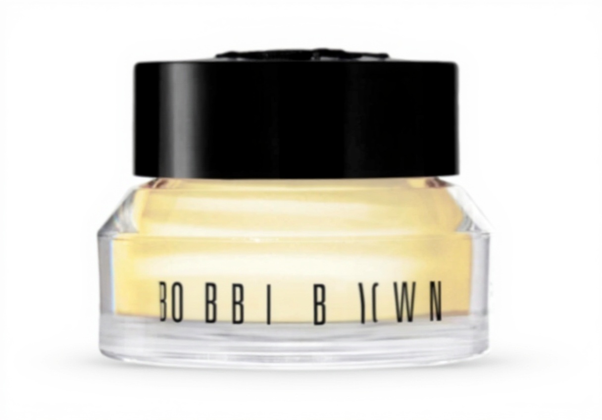 BOBBI BROWN Vitamin Enriched Eye Base applied to eyelids