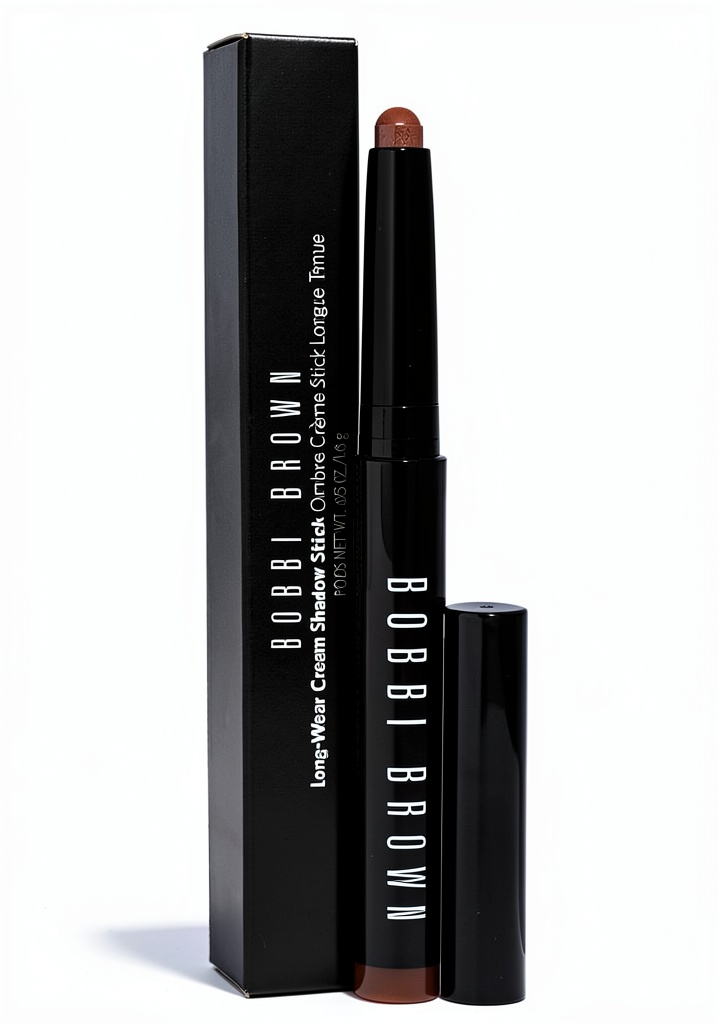 Bobbi Brown Golden Bronze Eyeshadow Stick applied on eyelid